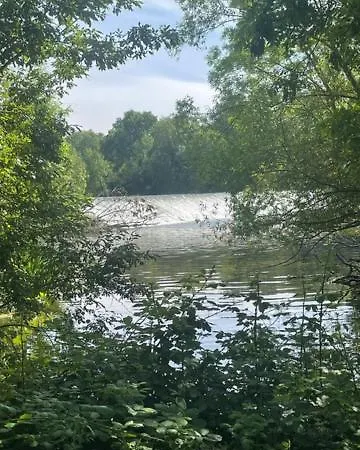 אתר קמפינג Onlycamp Le Clos Imbert *