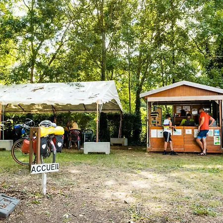 Onlycamp Le Clos Imbert Кемпинг